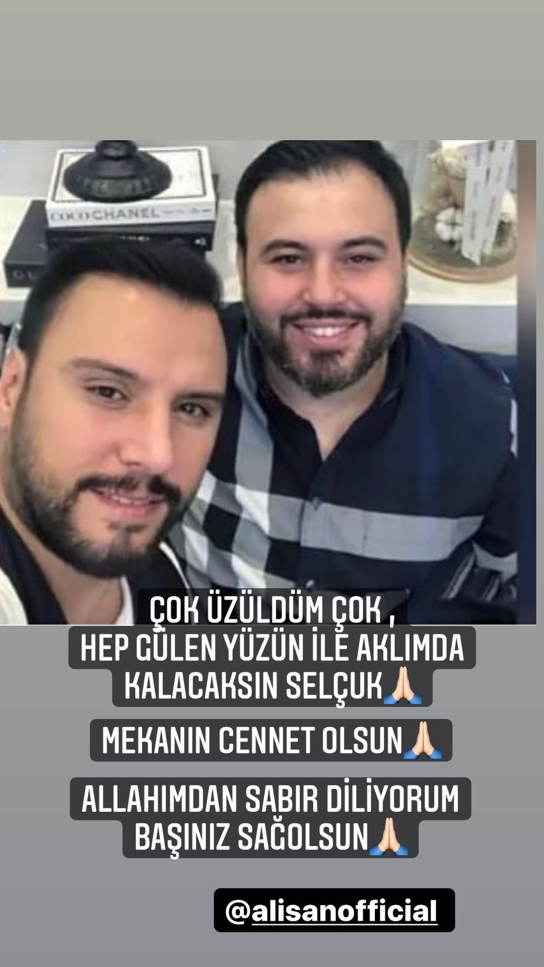 Alişan’ın kardeşi Selçuk Tektaş vefatıyla sevenlerini yasa boğdu! Ölümünün ardından ünlü isimlerden yürek yakan paylaşımlar… 16