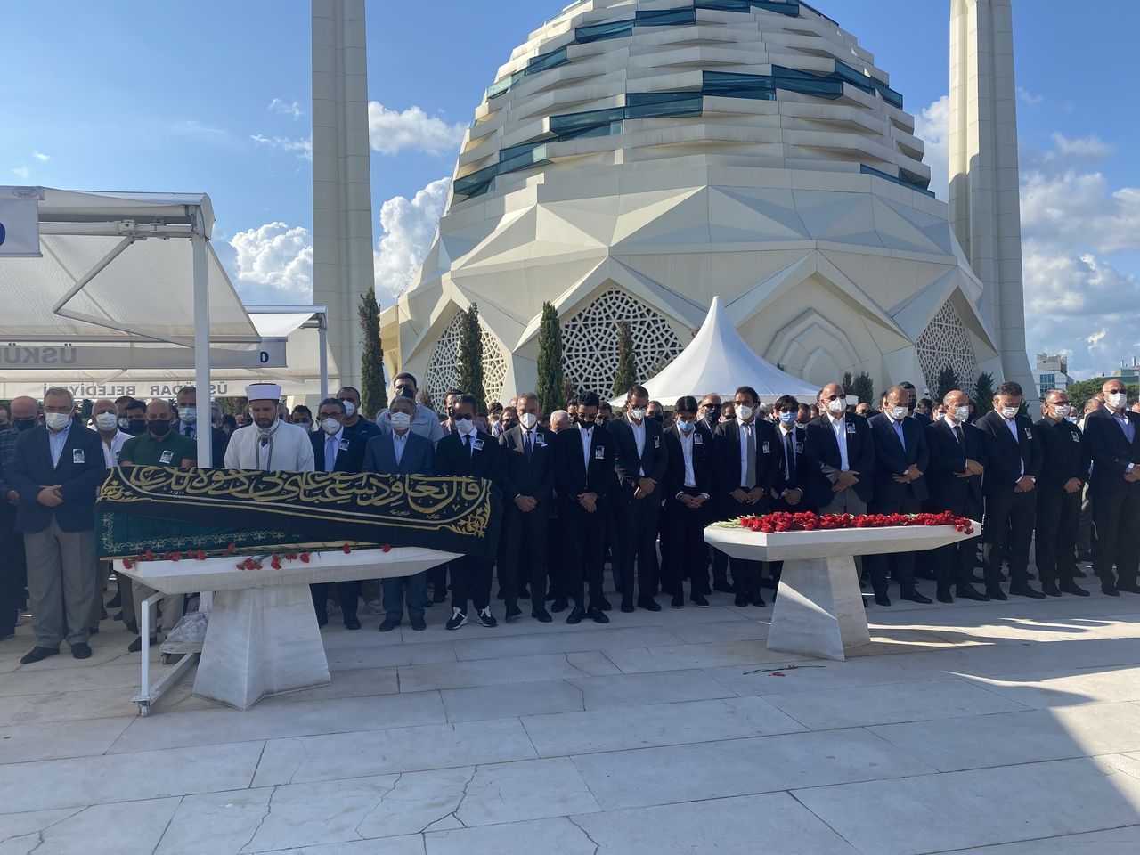 Şevket Sabancı son yolculuğuna uğurlandı 4