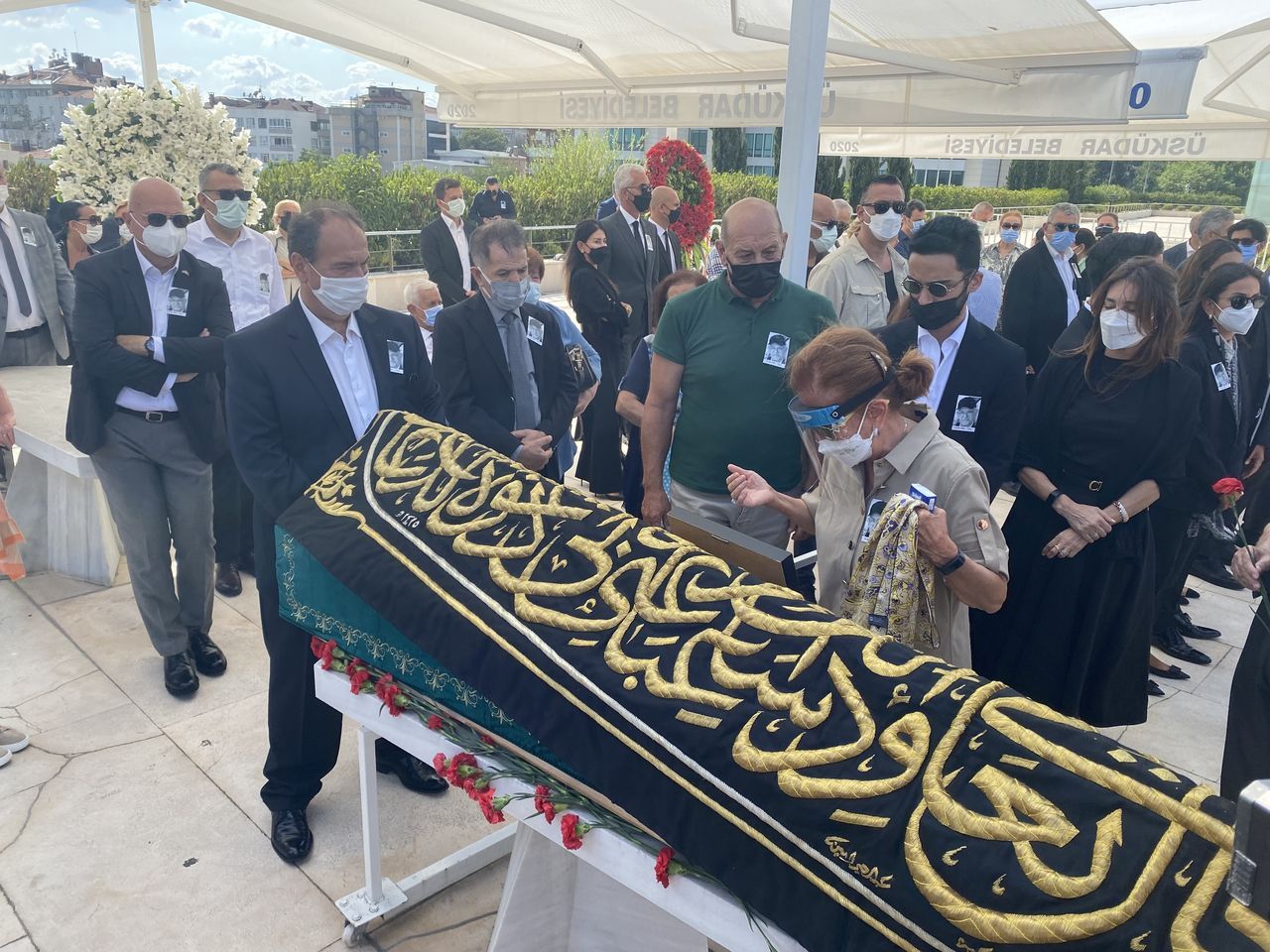 Şevket Sabancı son yolculuğuna uğurlandı 8