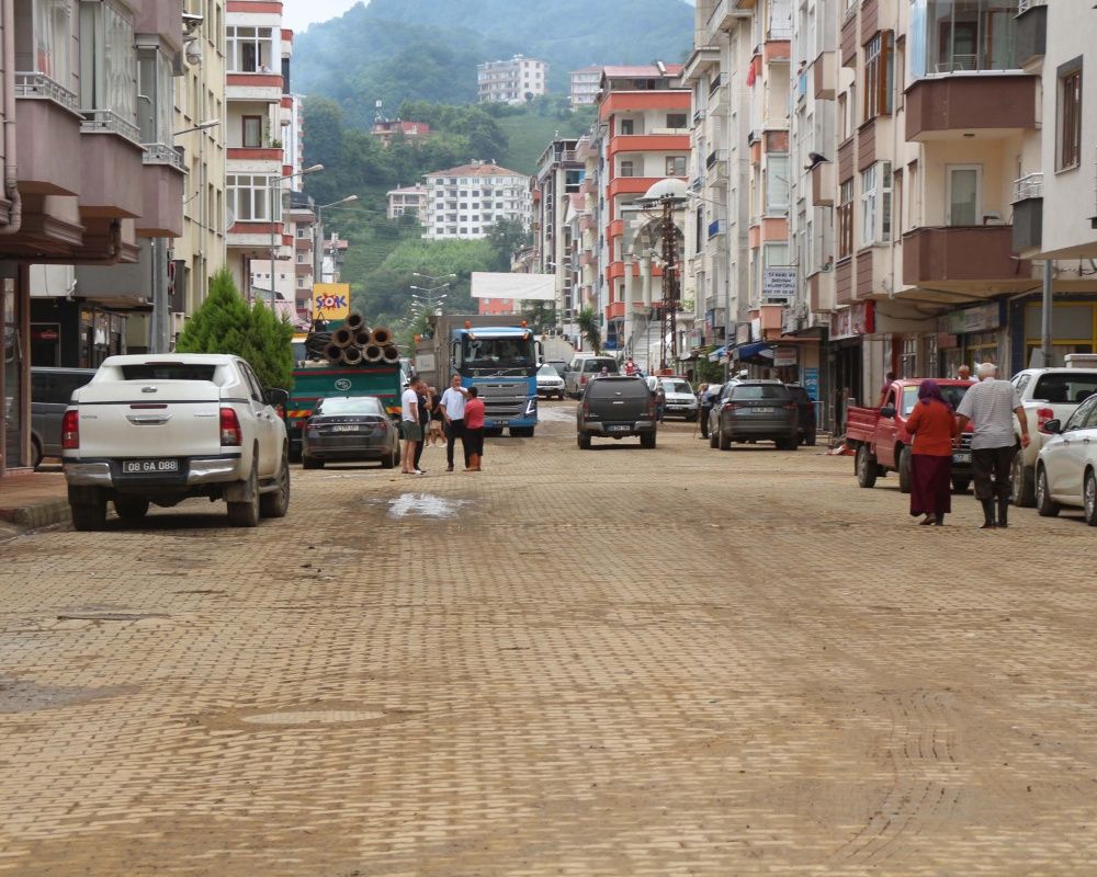Doğu Karadeniz'de sel felaketinin bilançosu ağır oldu! Artvin'de selin izleri siliniyor 41