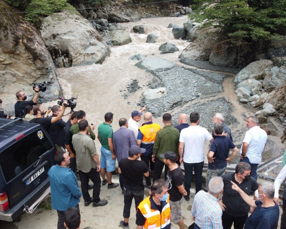 Doğu Karadeniz'de sel felaketinin bilançosu ağır oldu! Artvin'de selin izleri siliniyor 19