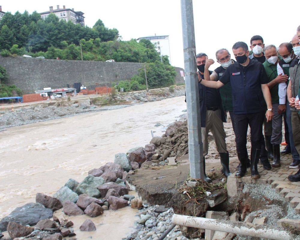 Doğu Karadeniz'de sel felaketinin bilançosu ağır oldu! Artvin'de selin izleri siliniyor 47