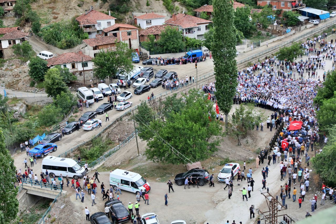 El Bab şehidi Emrah Arslan'a son görev 17