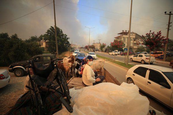 Manavgat alevlere teslim! Köyler tamamen yandı! Çok sayıda yaralı var... 2