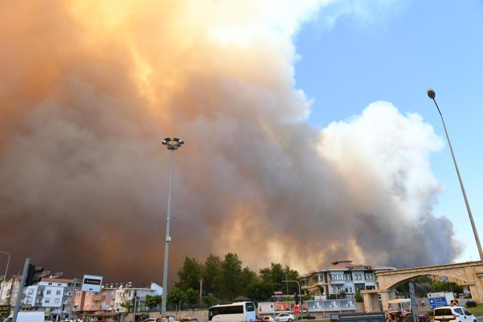 Manavgat alevlere teslim! Köyler tamamen yandı! Çok sayıda yaralı var... 4