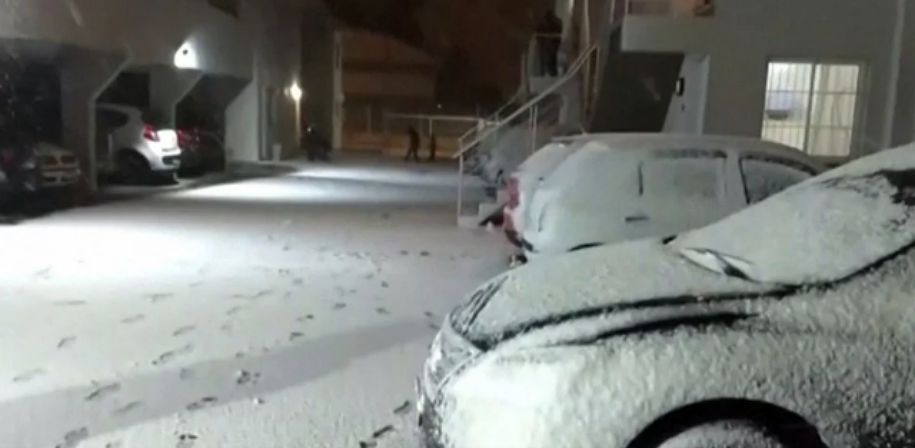 Brezilya'da hava -10 dereceyi gördü! Tarihte ilk kez kar yağdı! 7