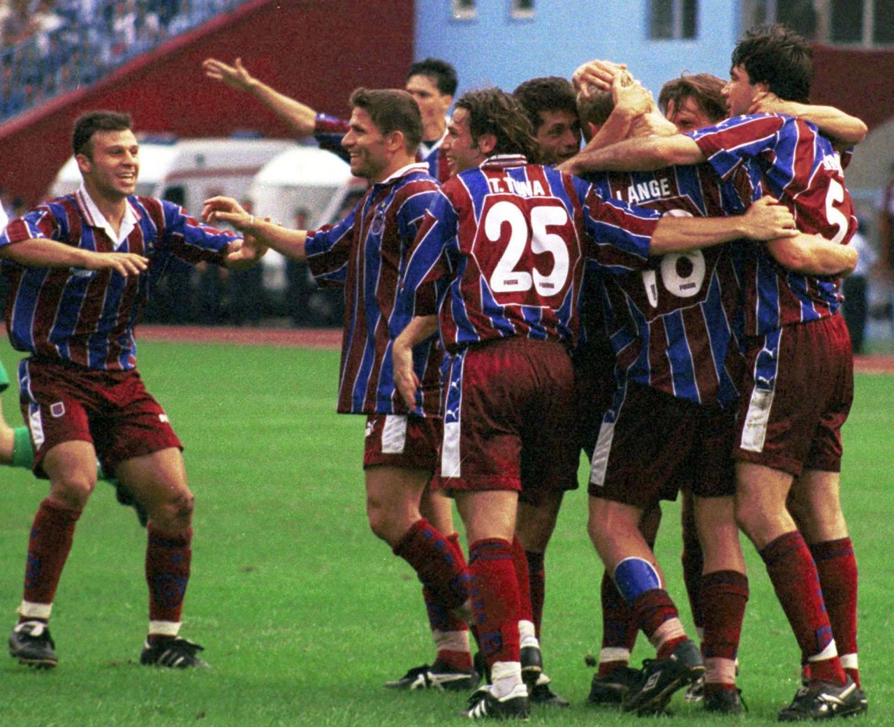 Trabzonspor bugün 54. yaşını kutluyor 22