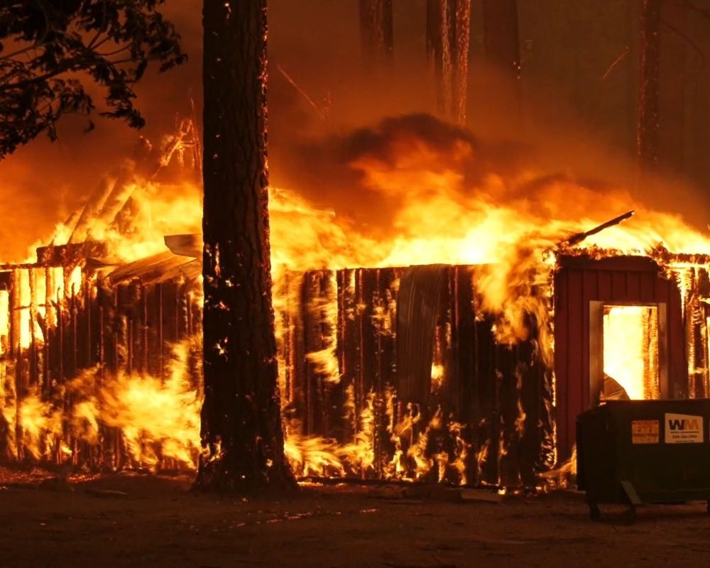 California tarihinin en büyük 3. yangınını yaşıyor! 3 haftadır söndürülemedi 57