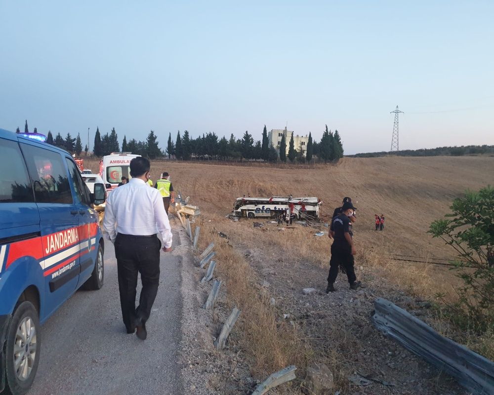 15 kişiye mezar oldu! Balıkesir'deki korkunç kazadan arda kalanlar... 26