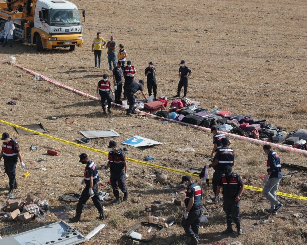15 kişiye mezar oldu! Balıkesir'deki korkunç kazadan arda kalanlar... 35
