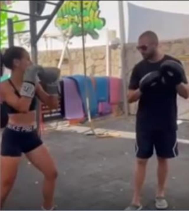 Hülya Avşar'ın kızı Zehra iğne ipliğe döndü! Son halini babası Kaya Çilingiroğlu paylaştı! 3