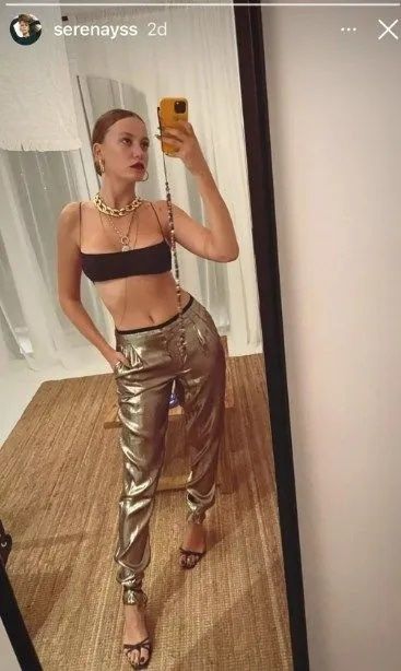 Serenay Sarıkaya'dan haftalar sonra unutulmaz pozlar geldi! 4
