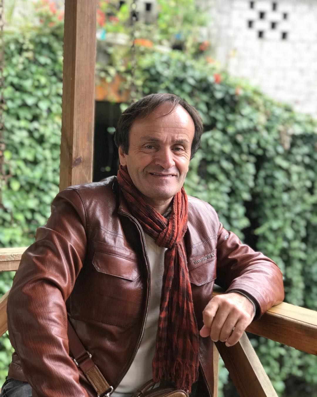 Cenazede tepki çeken olay! Hayatını kaybeden 'Cimilli İbo' lakaplı şarkıcı İbrahim Özer son yolculuğuna uğurlandı 1