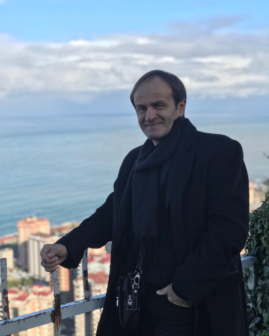 Cenazede tepki çeken olay! Hayatını kaybeden 'Cimilli İbo' lakaplı şarkıcı İbrahim Özer son yolculuğuna uğurlandı 2