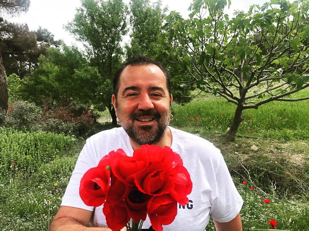 Evinde kaza geçiren Ata Demirer'den kötü haber geldi 5