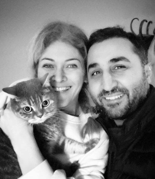 Güldür Güldür Show'un Bilal'i Onur Buldu eşiyle poz verdi! Rol arkadaşı Uğur Bilgin'den ilginç yorum geldi! 2