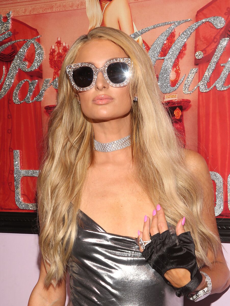 Paris Hilton'dan çok konuşacak itiraf! Cinsel istismara uğradını anlattı 19