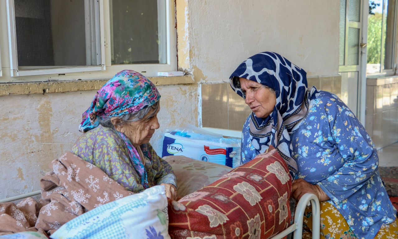 Fatma Teyze yeni evine kavuşuyor! Demet Akalın müjdeyi sosyal medyadan verdi 12