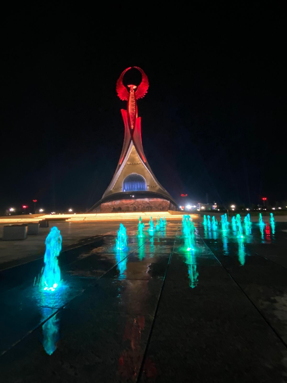 Özbekistan’ın yeni yıldızı Stella’ya Türk imzası: İşte görkemli anıtın göz kamaştıran fotoğrafları.. 5