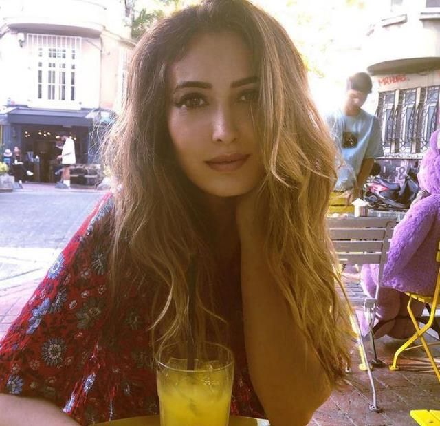 Yıllar Kikirik Ayşe'yi çok değiştirdi! Hayat Bilgisi dizisinin yıldızı herkesi büyüledi! 7