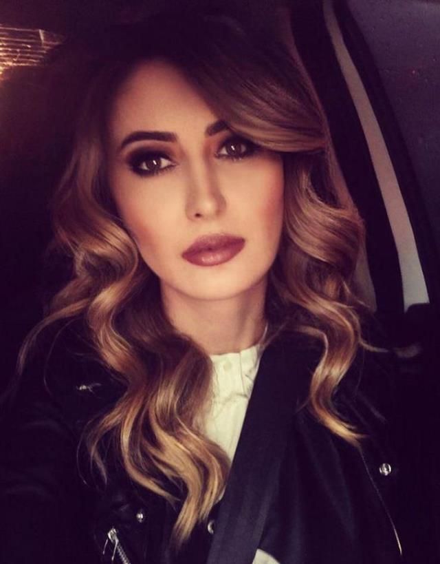 Yıllar Kikirik Ayşe'yi çok değiştirdi! Hayat Bilgisi dizisinin yıldızı herkesi büyüledi! 9