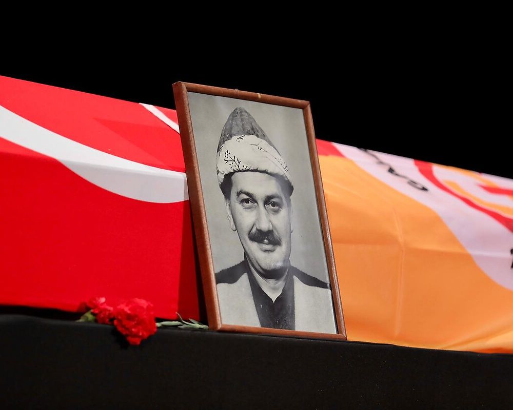 Büyük saygısızlık! Ferhan Şensoy'un cenaze törenindeki çirkin saldırıda flaş gelişme! Kendilerini böyle savundular... 3