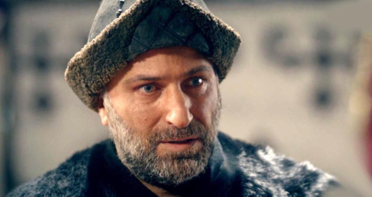 Kurtlar Vadisi'nde Polat Alemdar kafasını kesmişti! Cerrahpaşalı Metin son haliyle olay oldu! 5