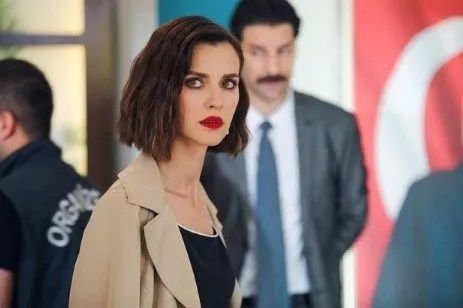 İrem Helvacıoğlu için yaz bitmedi! Verdiği pozlar olay oldu! 1