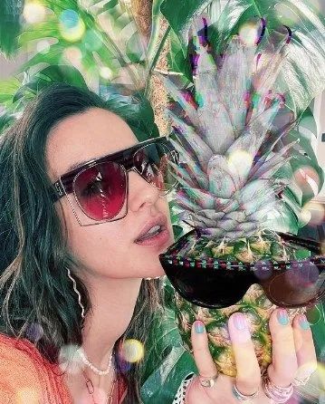 İrem Helvacıoğlu için yaz bitmedi! Verdiği pozlar olay oldu! 9