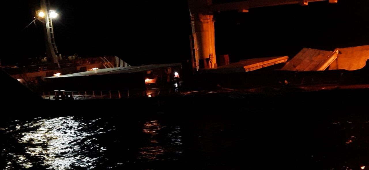 Çanakkale Bozcaada açıklarında feci kaza! İki gemi çarpıştı 3