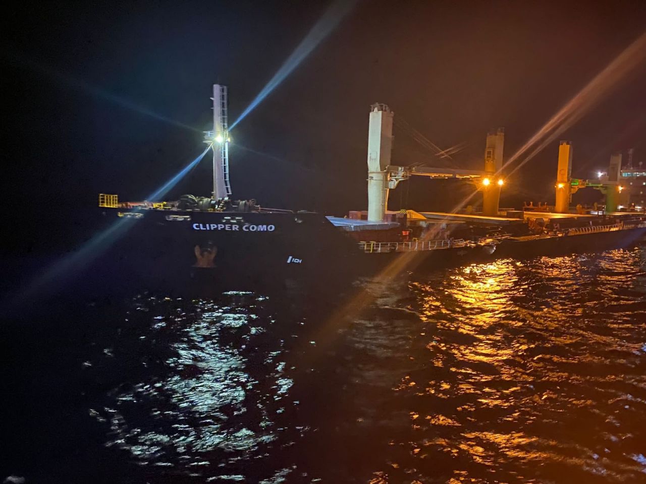 Çanakkale Bozcaada açıklarında feci kaza! İki gemi çarpıştı 2