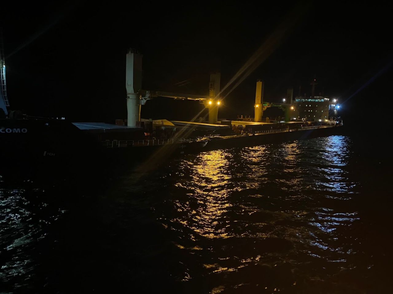 Çanakkale Bozcaada açıklarında feci kaza! İki gemi çarpıştı 4