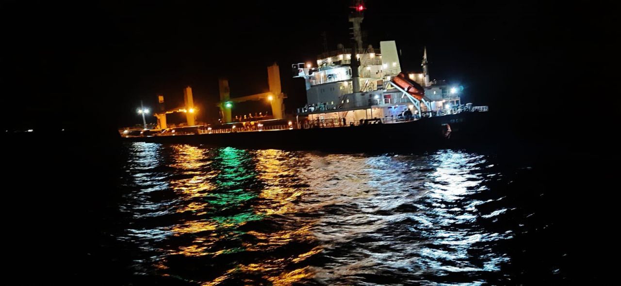 Çanakkale Bozcaada açıklarında feci kaza! İki gemi çarpıştı 1