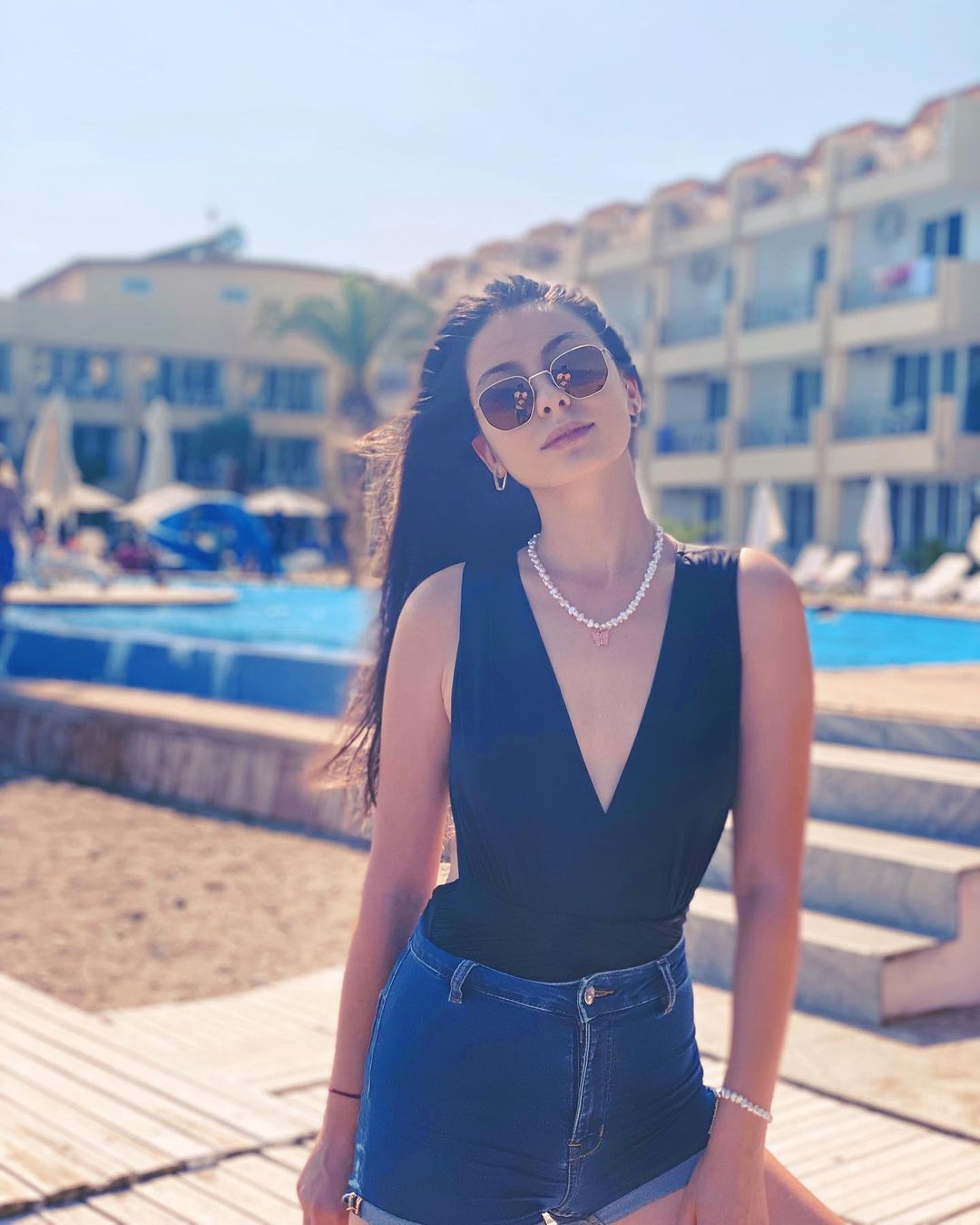 Yıllar içerisindeki değişimine inanamayacaksınız! Cennet Mahallesi'nin Ayşe'sini bir de şimdi görün 23
