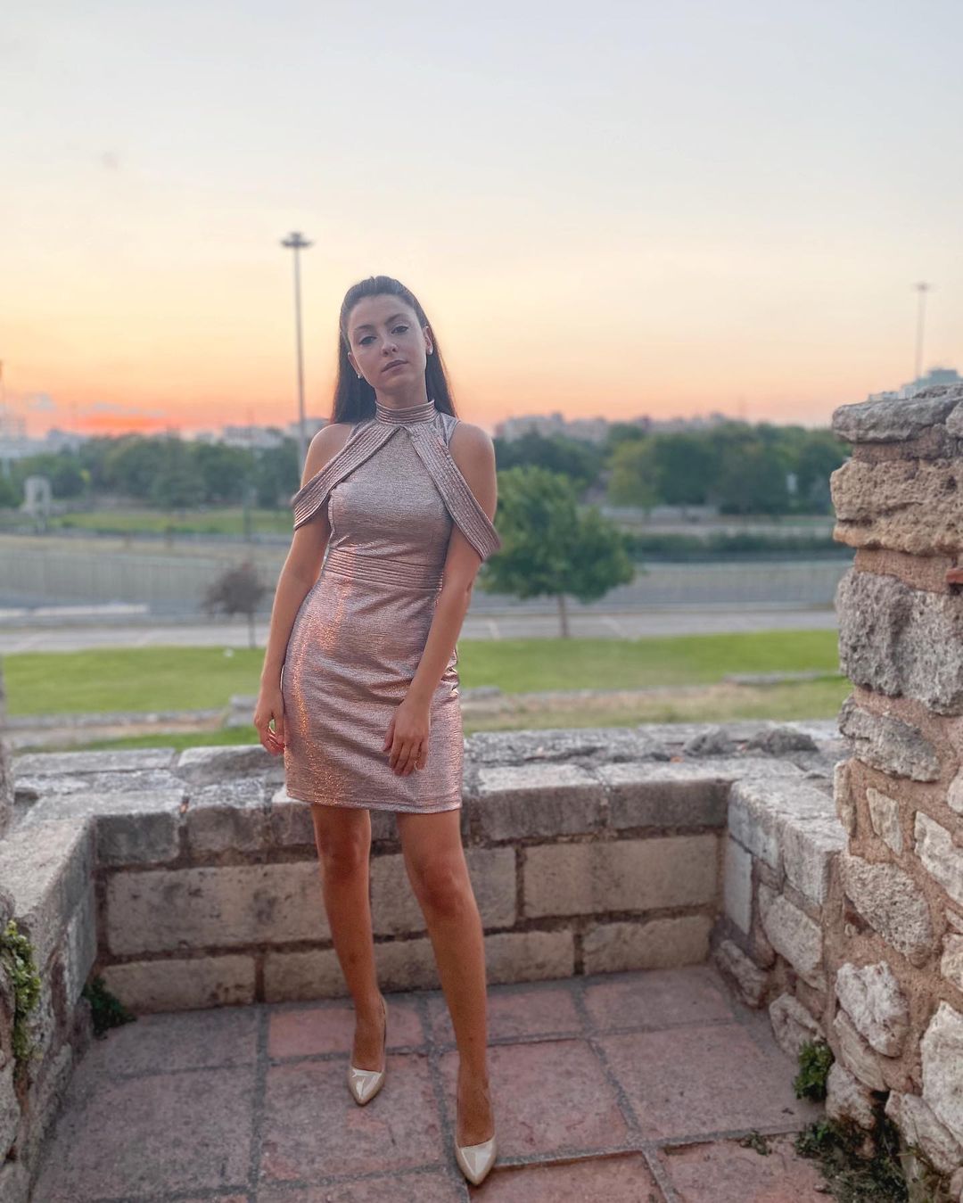 Yıllar içerisindeki değişimine inanamayacaksınız! Cennet Mahallesi'nin Ayşe'sini bir de şimdi görün 24