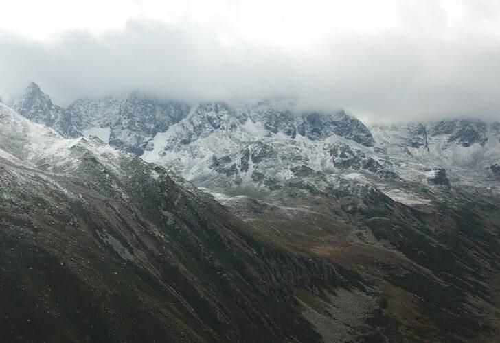 Bu fotoğraflar bugün çekildi! Karadeniz'in yüksek kesimleri beyaza büründü... 1