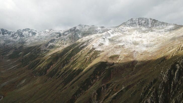 Bu fotoğraflar bugün çekildi! Karadeniz'in yüksek kesimleri beyaza büründü... 6