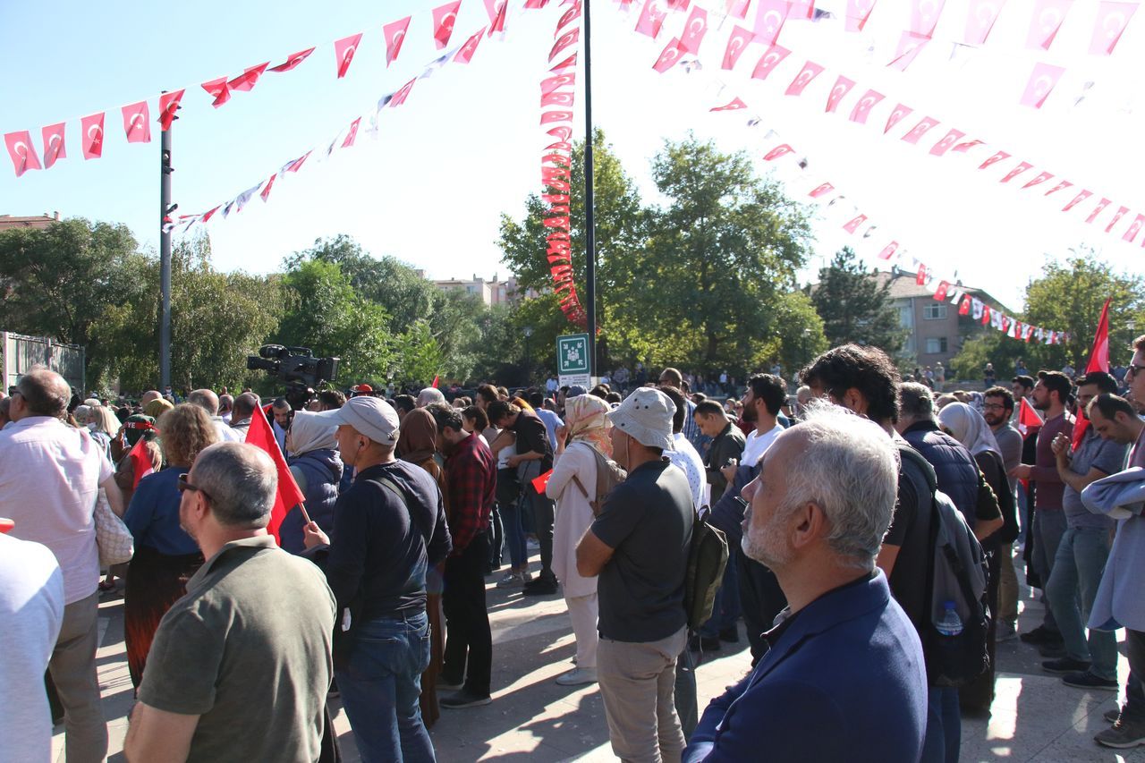 Aşı karşıtları mitinginde HES kodu arbedesi 12