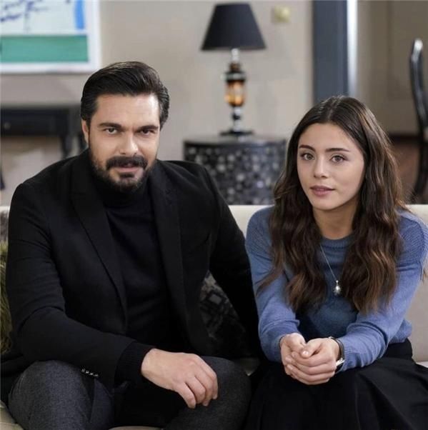 Sıla Türkoğlu'nun aşkı ortaya çıktı! Emanet dizisinin Seher'i aşkını kutluyor! 3