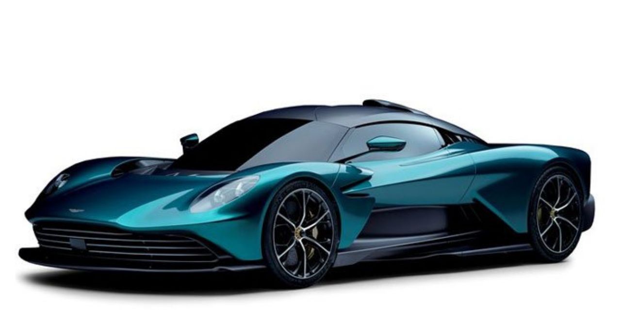 Aston Martin elektrikli otomobillerinlerin standardını belirliyor! Yeni Valhalla 2025’te yollarda 6