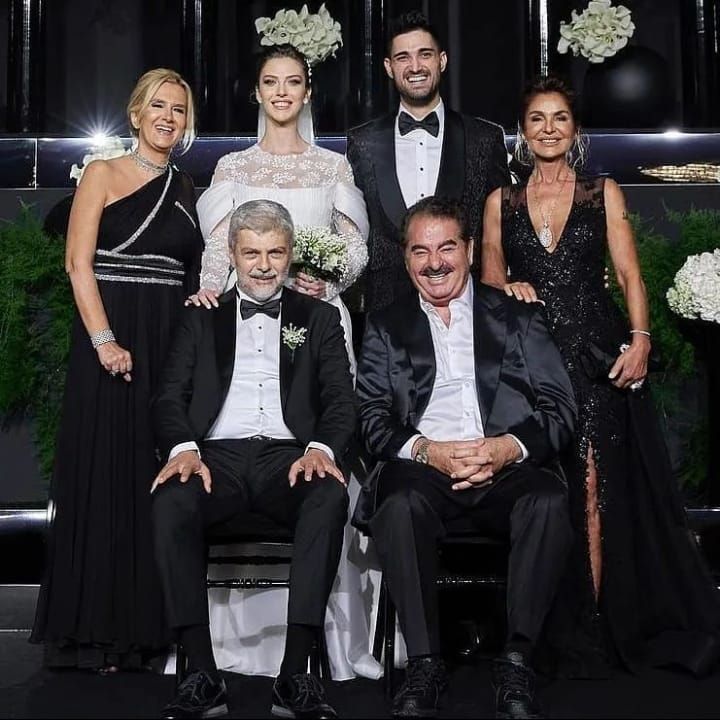 İbrahim Tatlıses'in oğlu İdo Tatlıses ile Yasemin Şefkatli'nin düğününden kareler! Gelinliği olay oldu 5