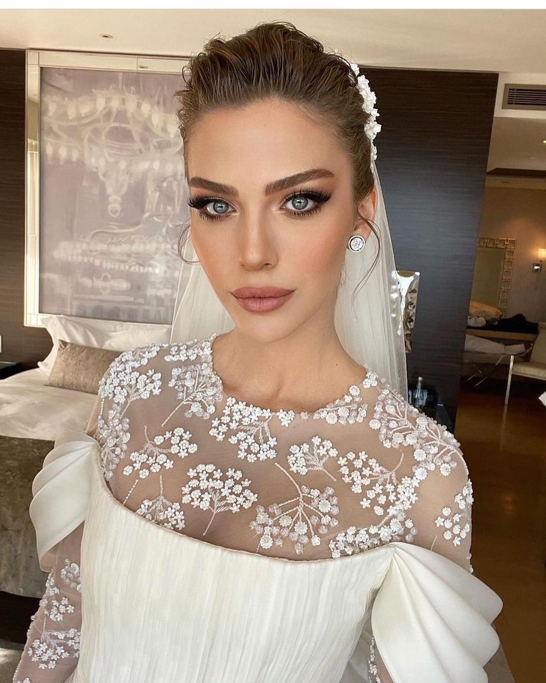 İbrahim Tatlıses'in oğlu İdo Tatlıses ile Yasemin Şefkatli'nin düğününden kareler! Gelinliği olay oldu 18