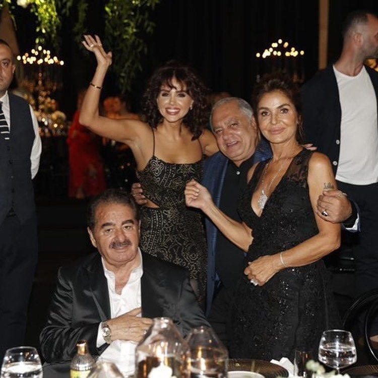 İbrahim Tatlıses'in oğlu İdo Tatlıses ile Yasemin Şefkatli'nin düğününden kareler! Gelinliği olay oldu 31