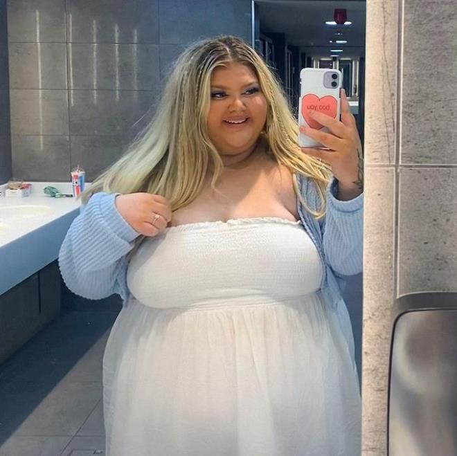 Kilosuyla eleştiri topuna tutulan TikTok fenomeninden ilginç hamle! Fotoğrafı görenler şoke oldu... 3