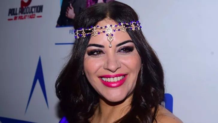 Şarkıcı Zara kızını ilk kez gösterdi! Sır gibi sakladığı Dila görücüye çıktı! 6