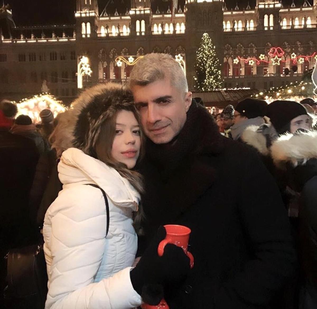 Ortalık fena karıştı! Öfke patlaması yaşayan Feyza Aktan eski eşi Özcan Deniz'i dövdü 4