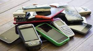 Hayrete düşüren karar: Eski telefon ve bilgisayarlardan altın üretilecek! 2