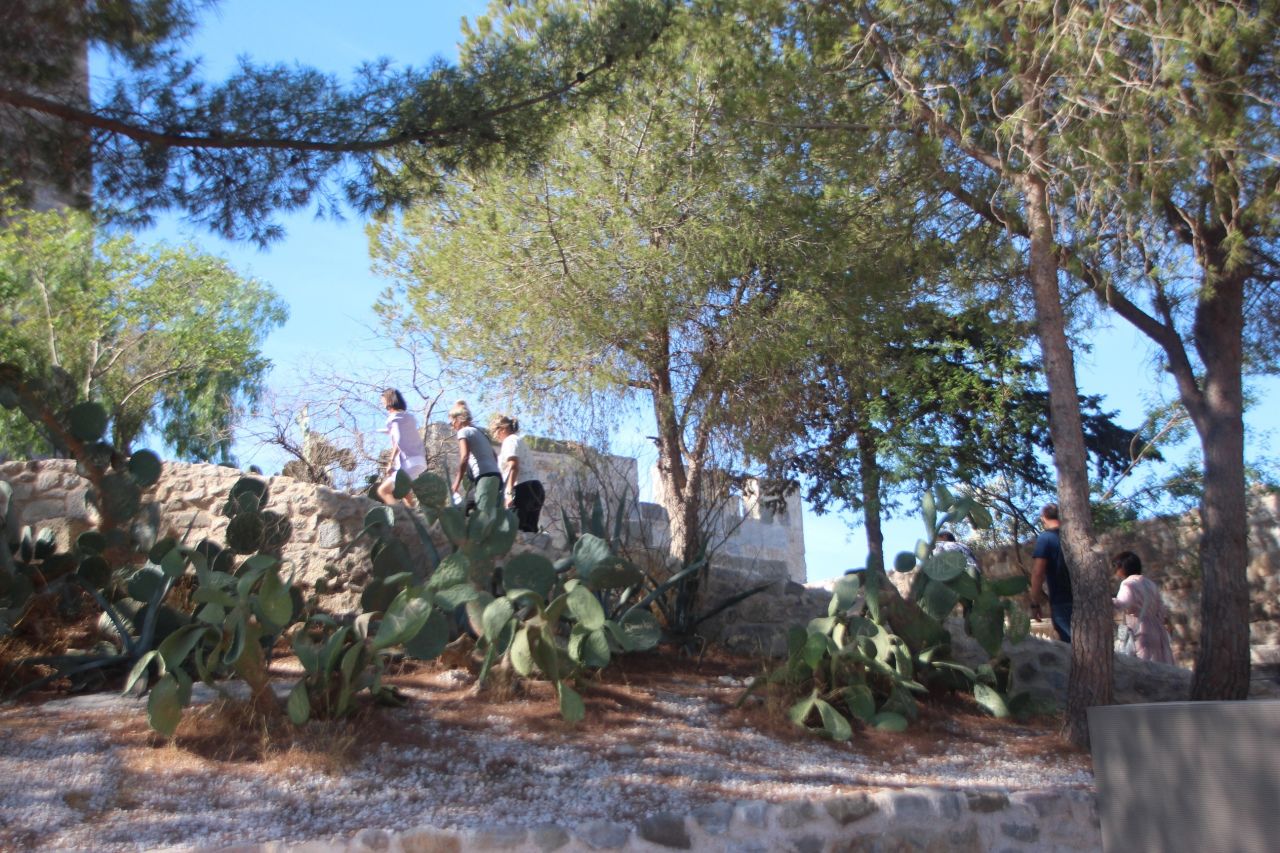 2021 yılında yerli ve yabancı turistler restorasyonu tamamlanan Bodrum Kalesi’ne akın etti 3