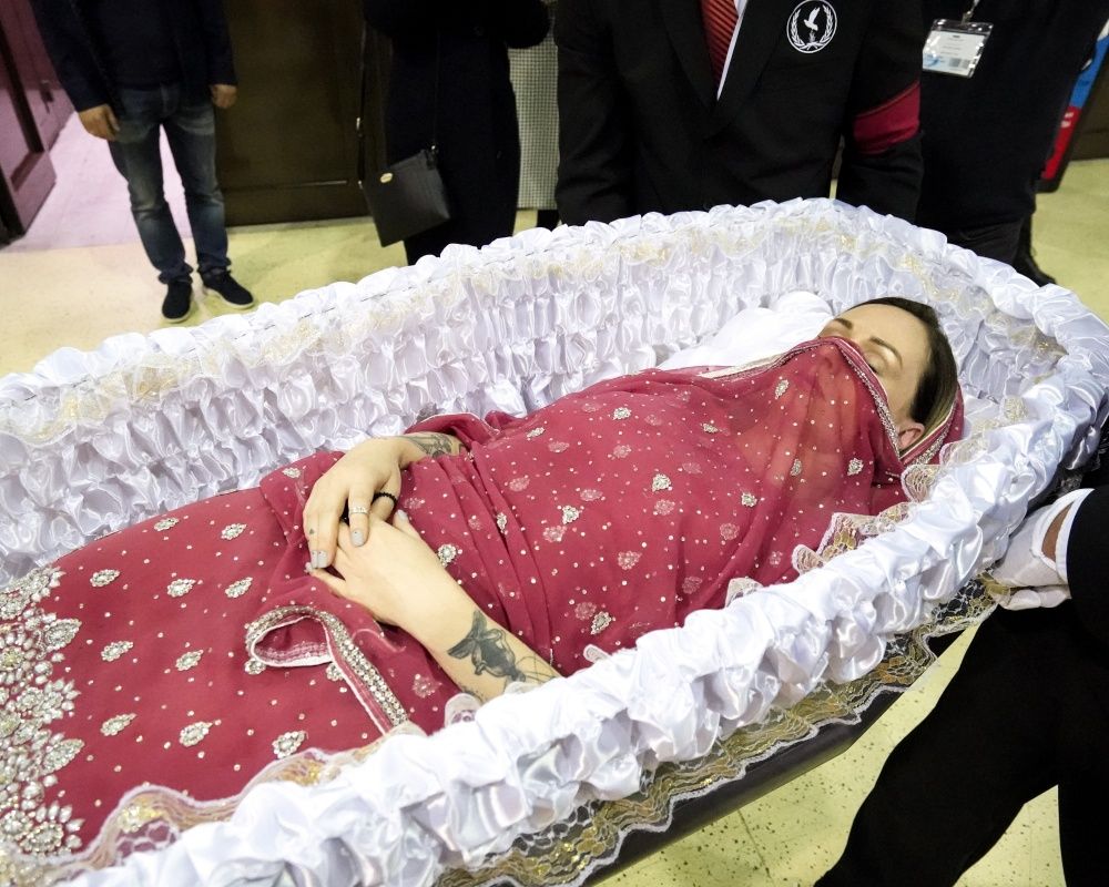 Moskova'da 'cenaze işleri fuarı' başladı 24