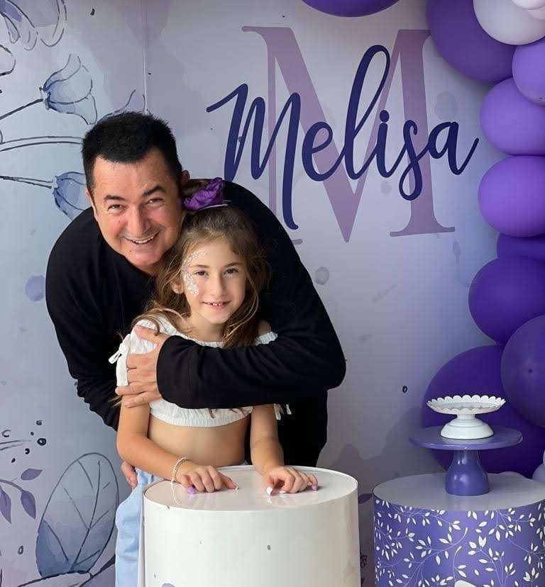 Eski eşler buluştu! Acun Ilıcalı ile Şeyma Subaşı'nın kızları Melisa Ilıcalı 8 yaşına bastı 2